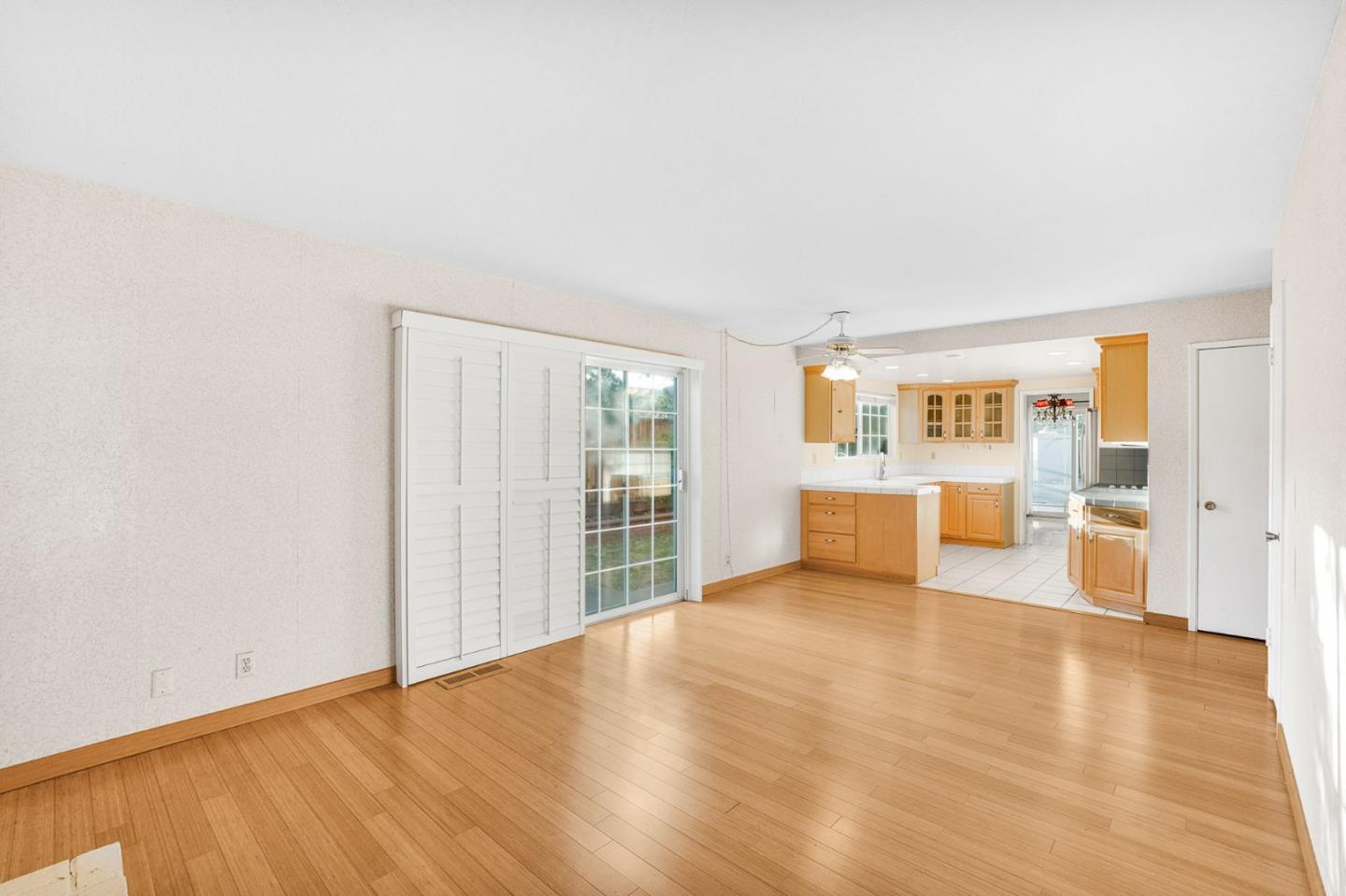 4037 Casa Grande WAY