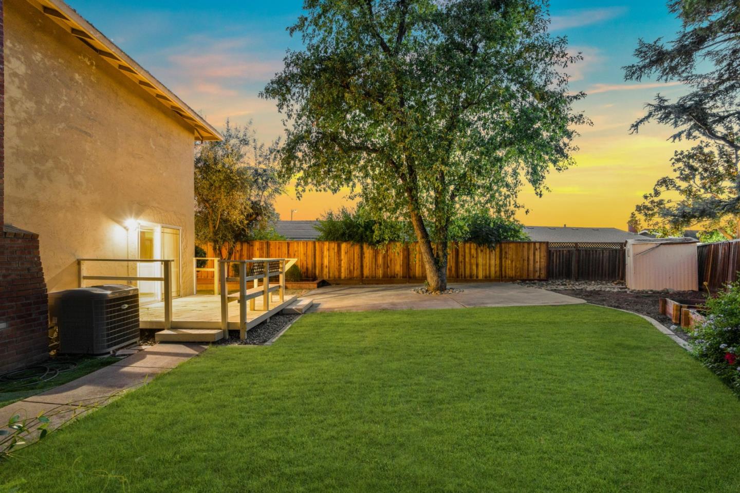 4037 Casa Grande WAY