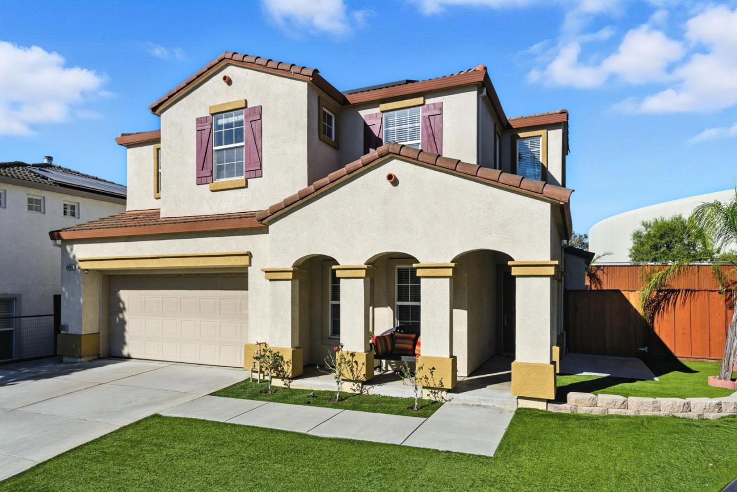3035 Canoas Villa Court