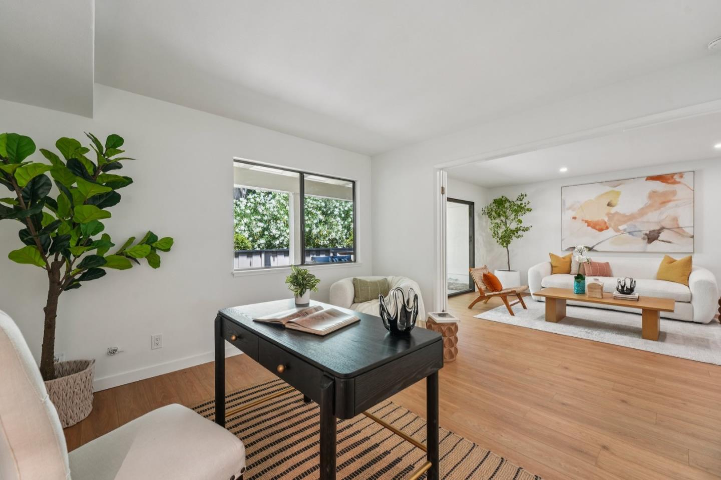 5286 Cribari Heights