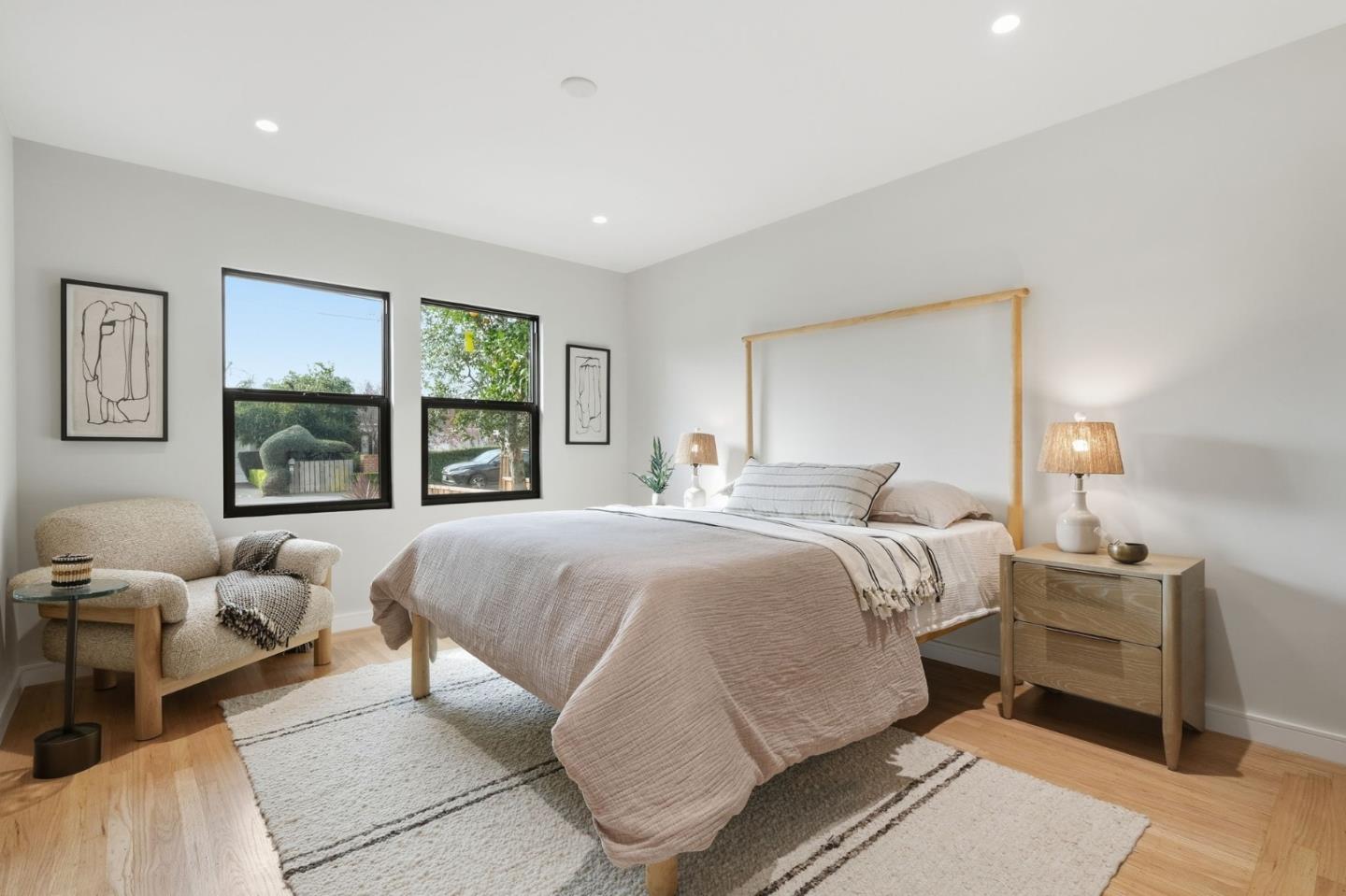 371 East Oakwood Boulevard