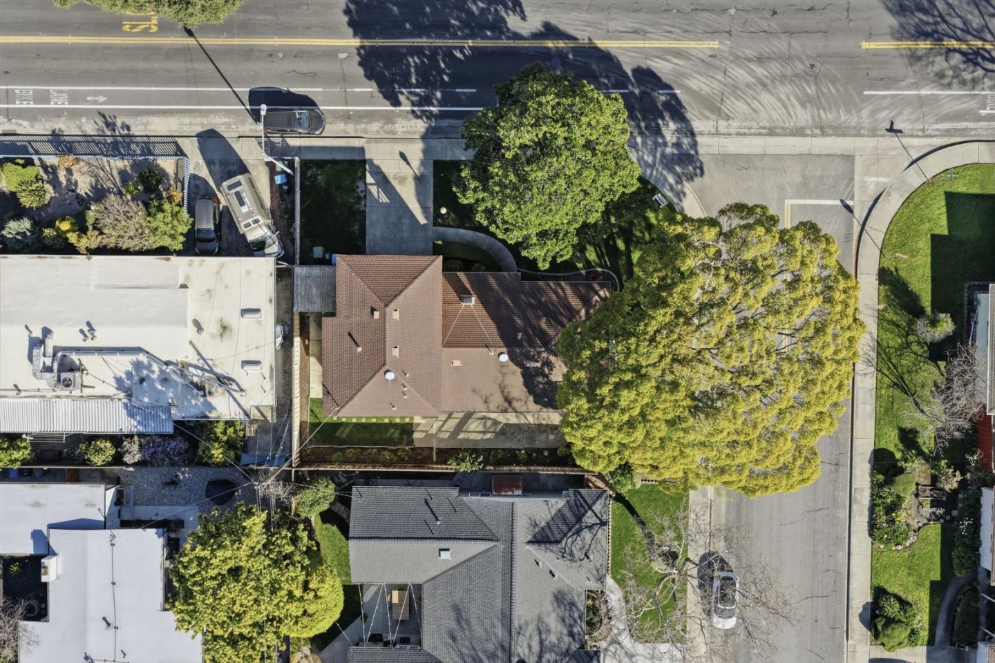 1846 Los Padres Boulevard