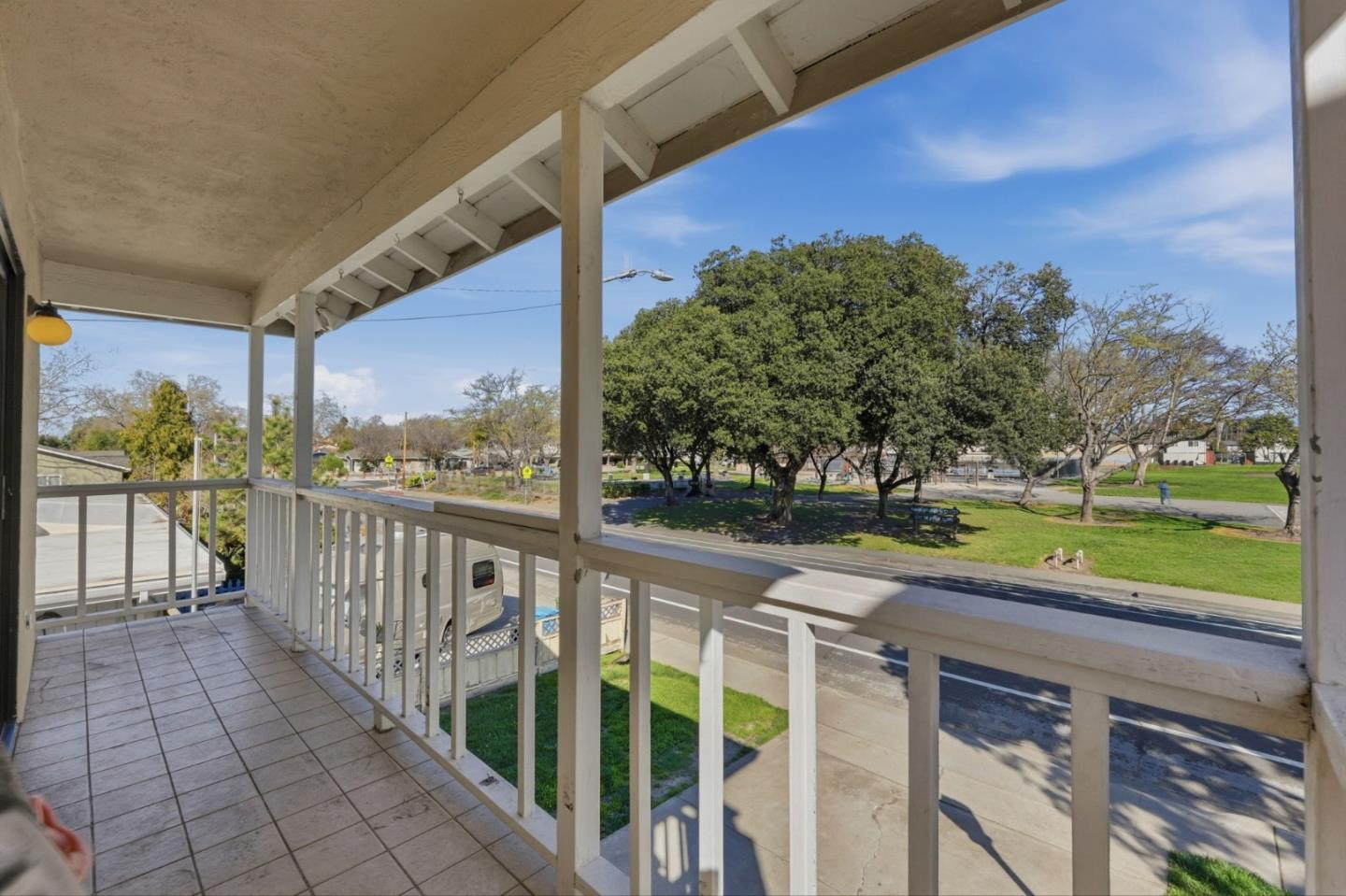 1846 Los Padres Boulevard