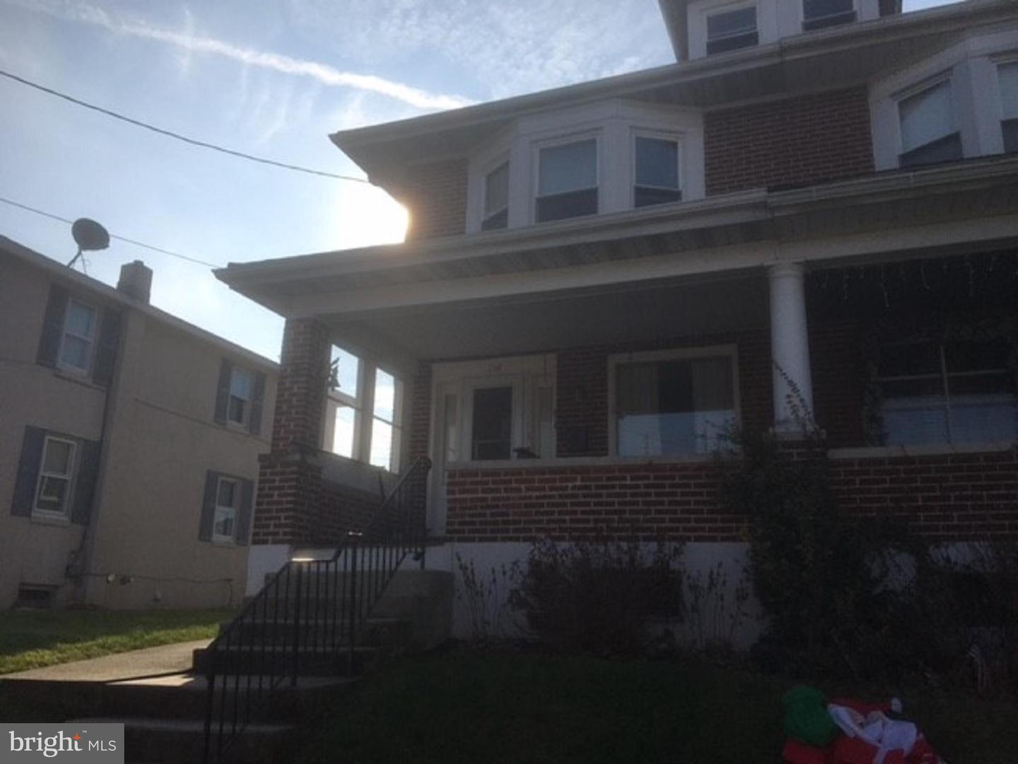 214 ARLINGTON STREET