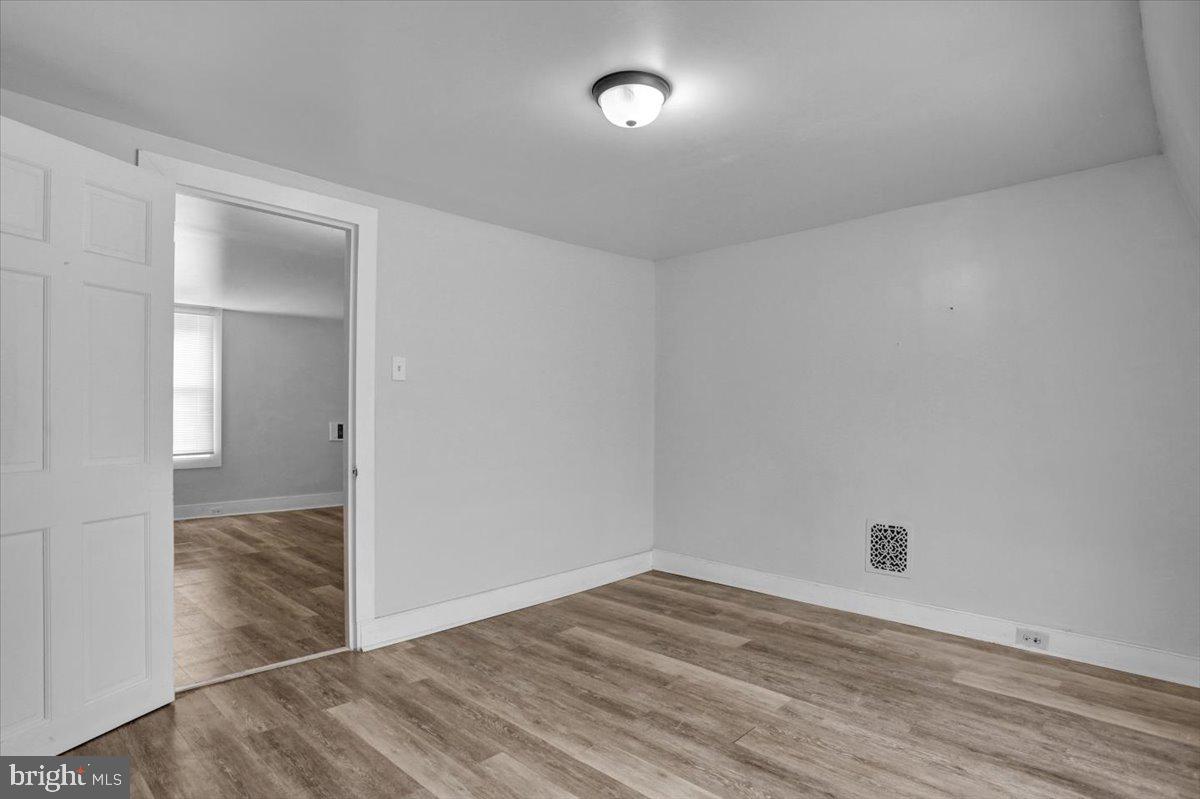 548 PIKE STREET