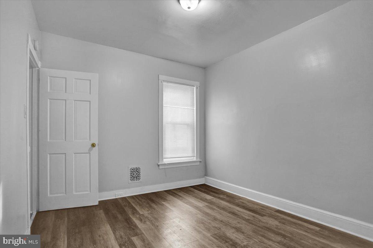 548 PIKE STREET