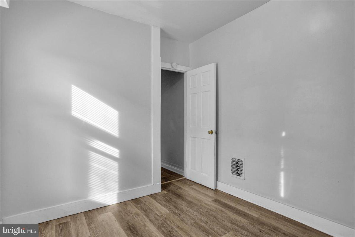 548 PIKE STREET