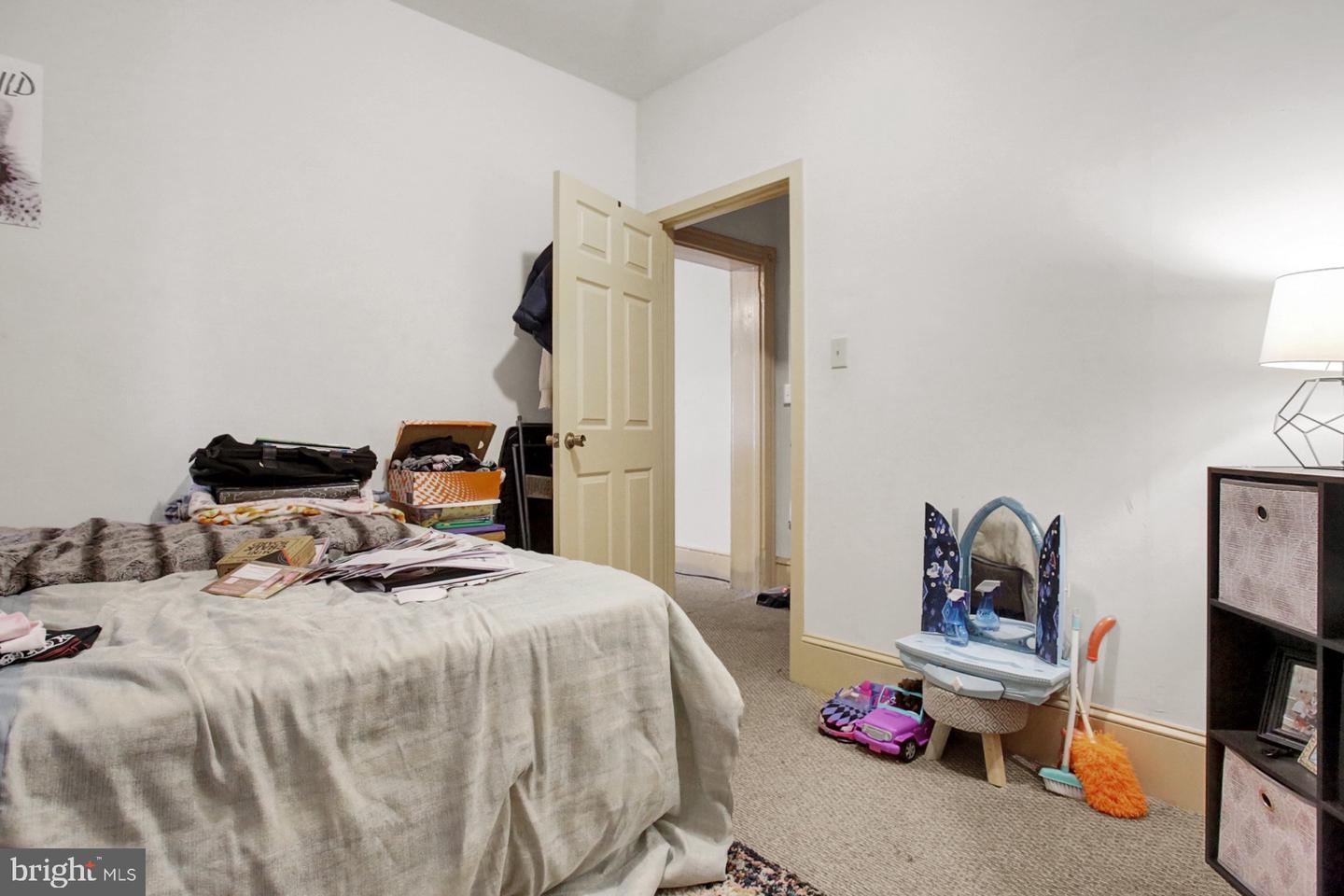 1132 MOUNT LAUREL AVENUE