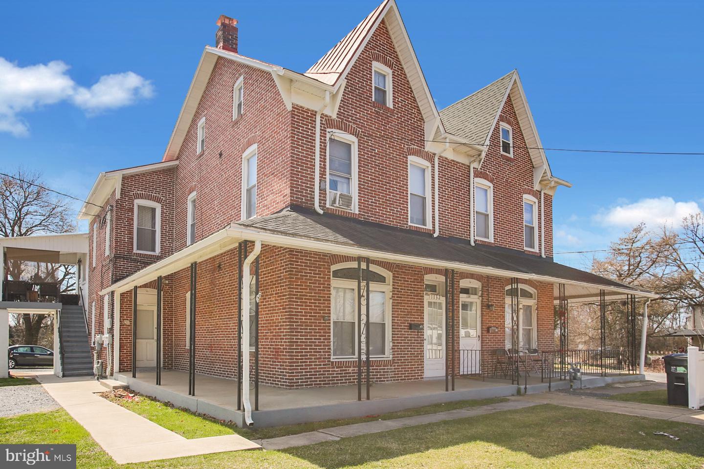 1132 MOUNT LAUREL AVENUE
