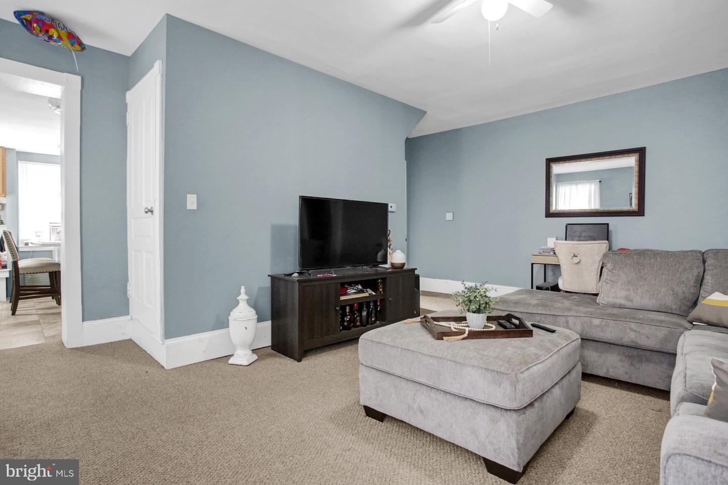 1132 MOUNT LAUREL AVENUE