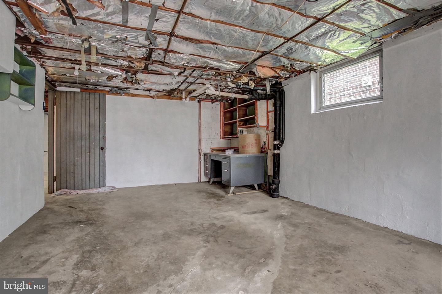 3420 HOLTRY STREET