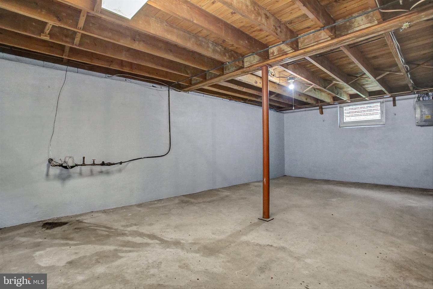 3420 HOLTRY STREET
