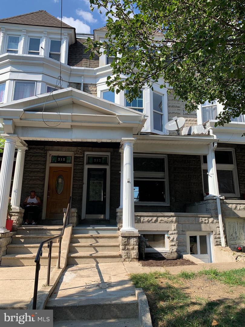 213 W WINDSOR STREET