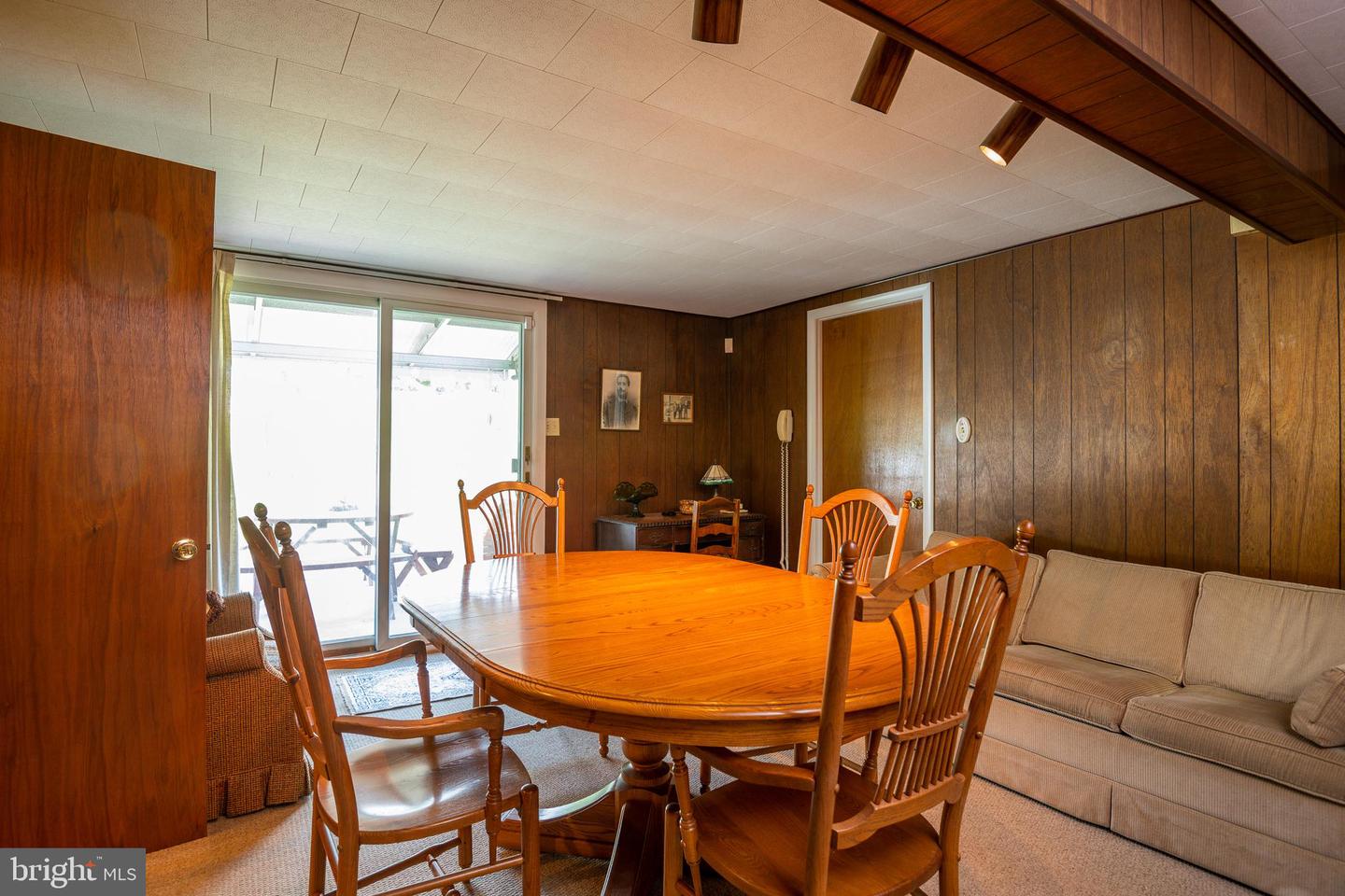 17 HEARTHSTONE DRIVE