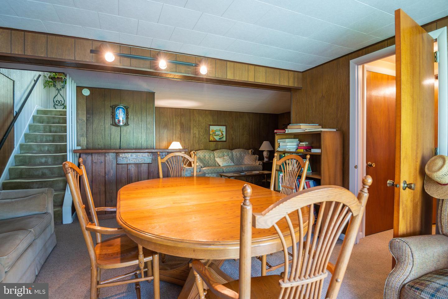 17 HEARTHSTONE DRIVE