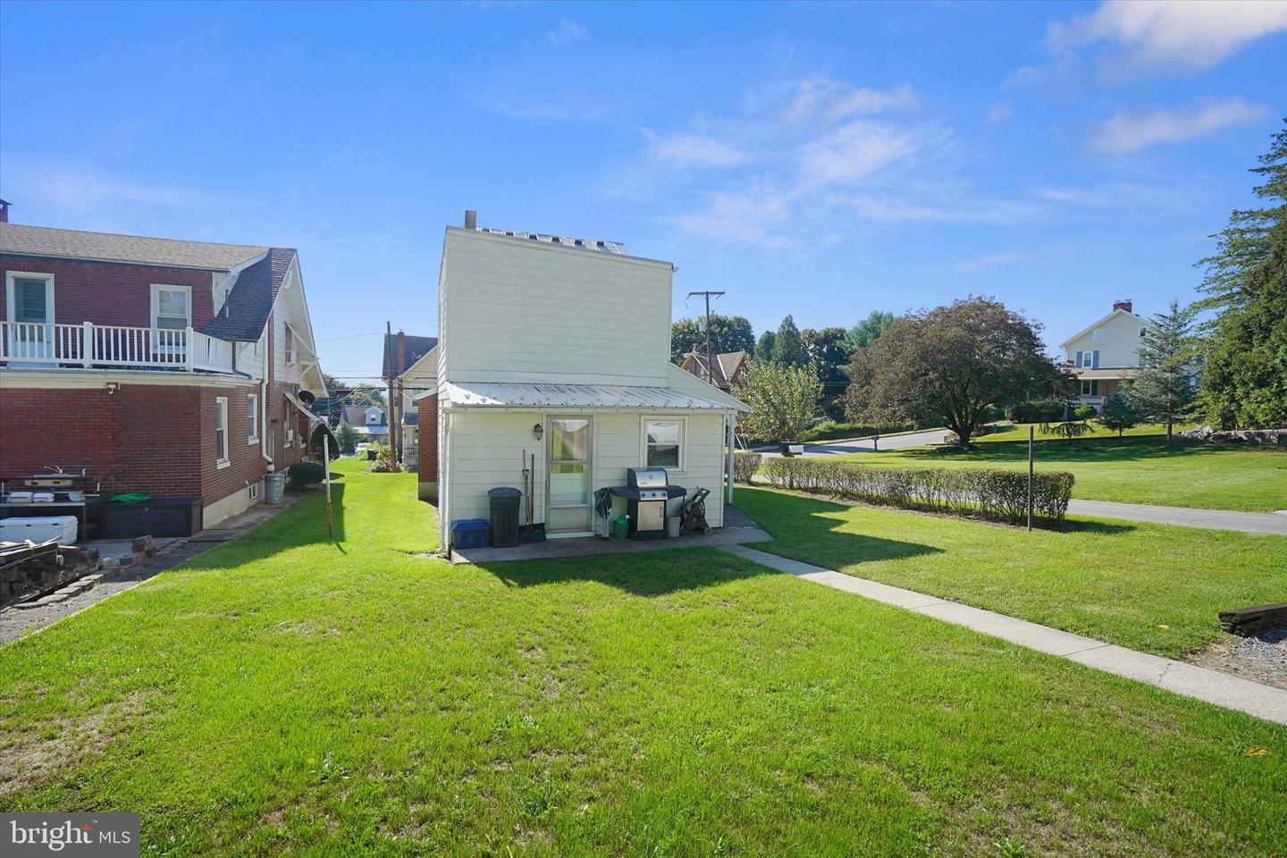 341 W MAIN STREET