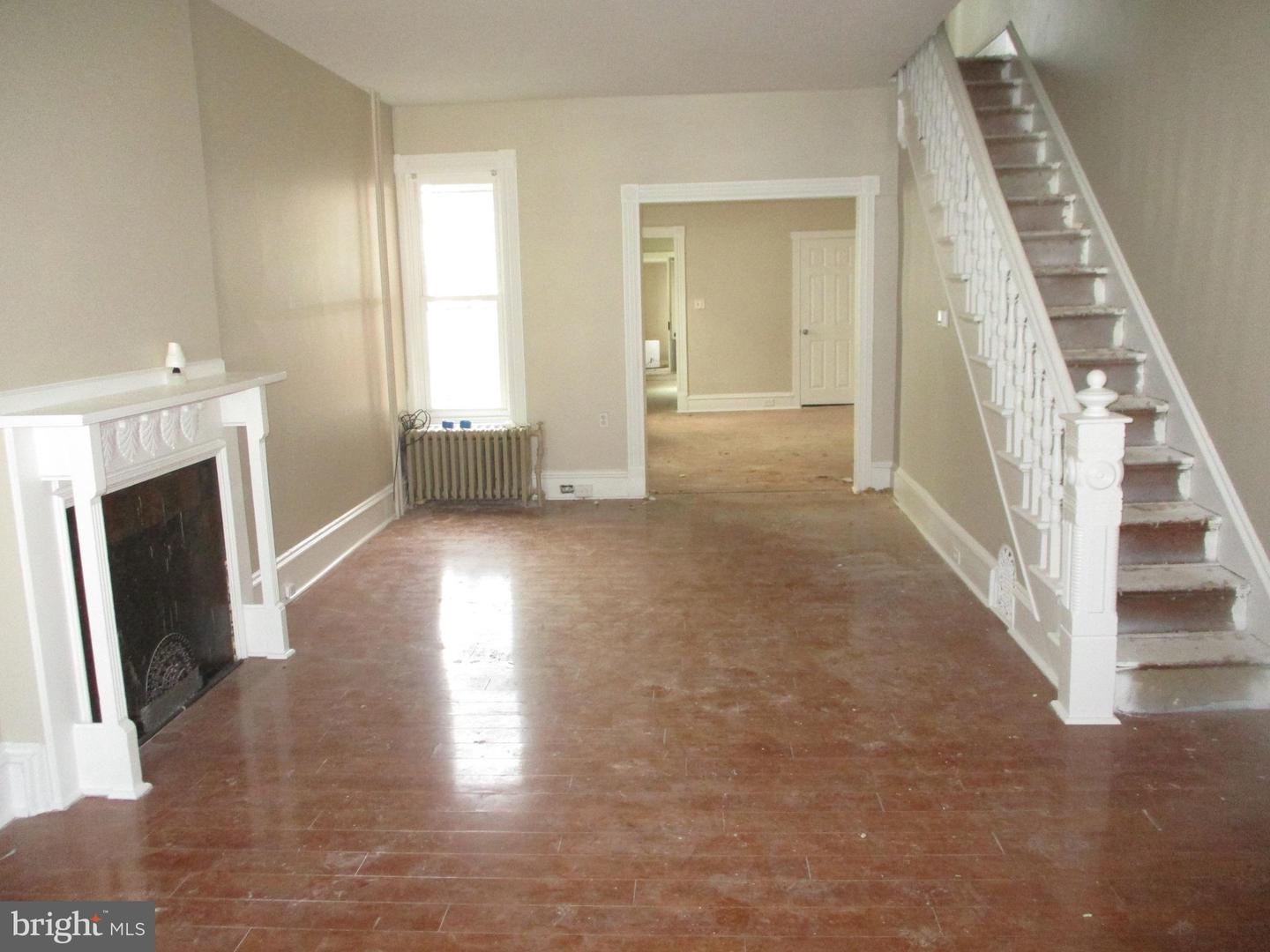 839 N 11TH STREET