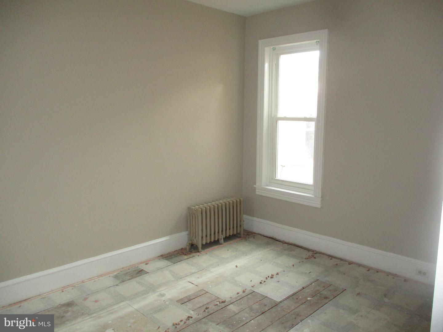 839 N 11TH STREET
