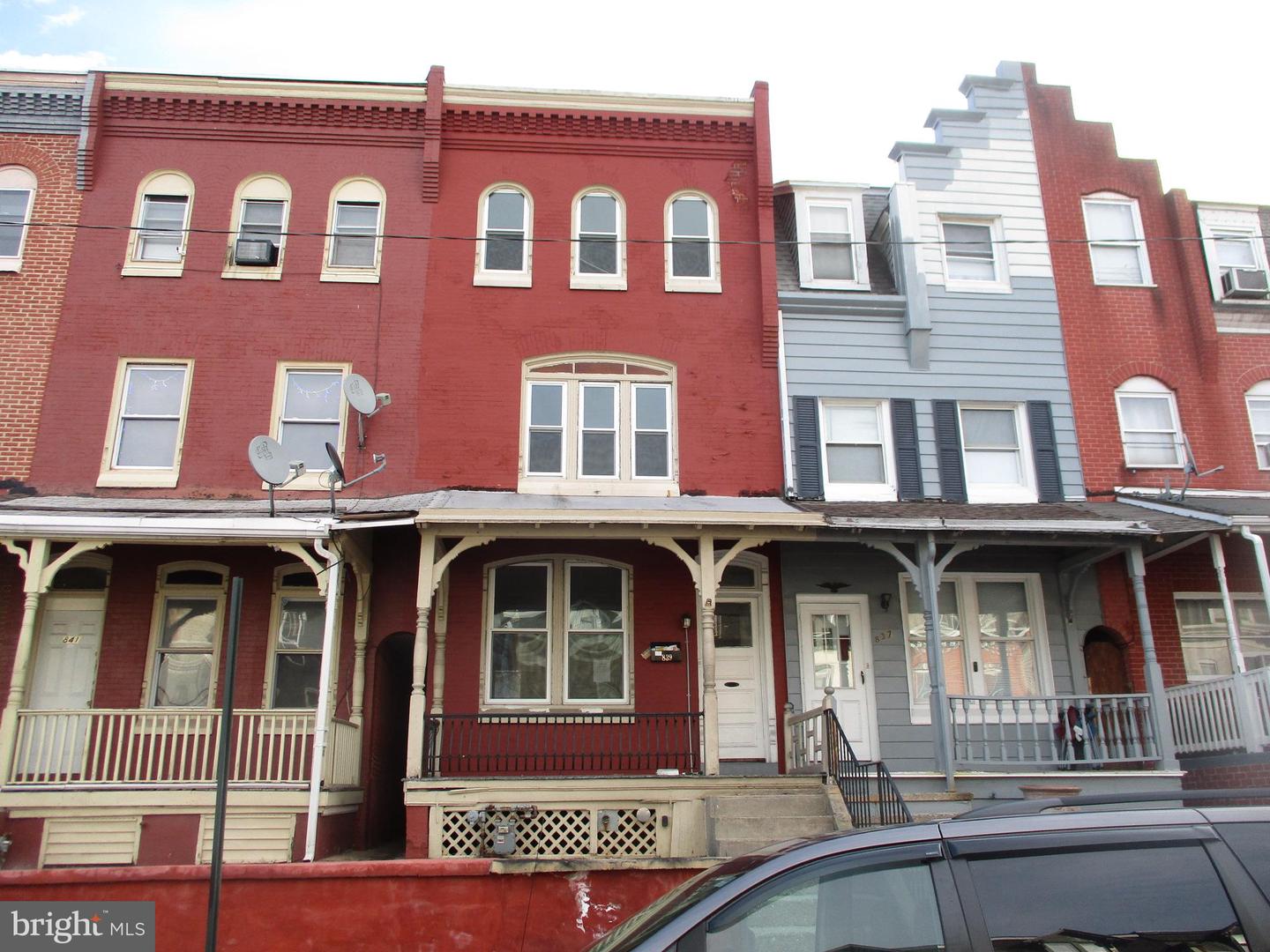 839 N 11TH STREET