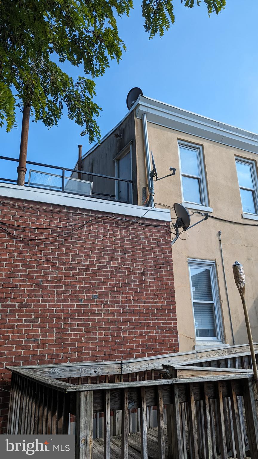 613 Walnut STREET