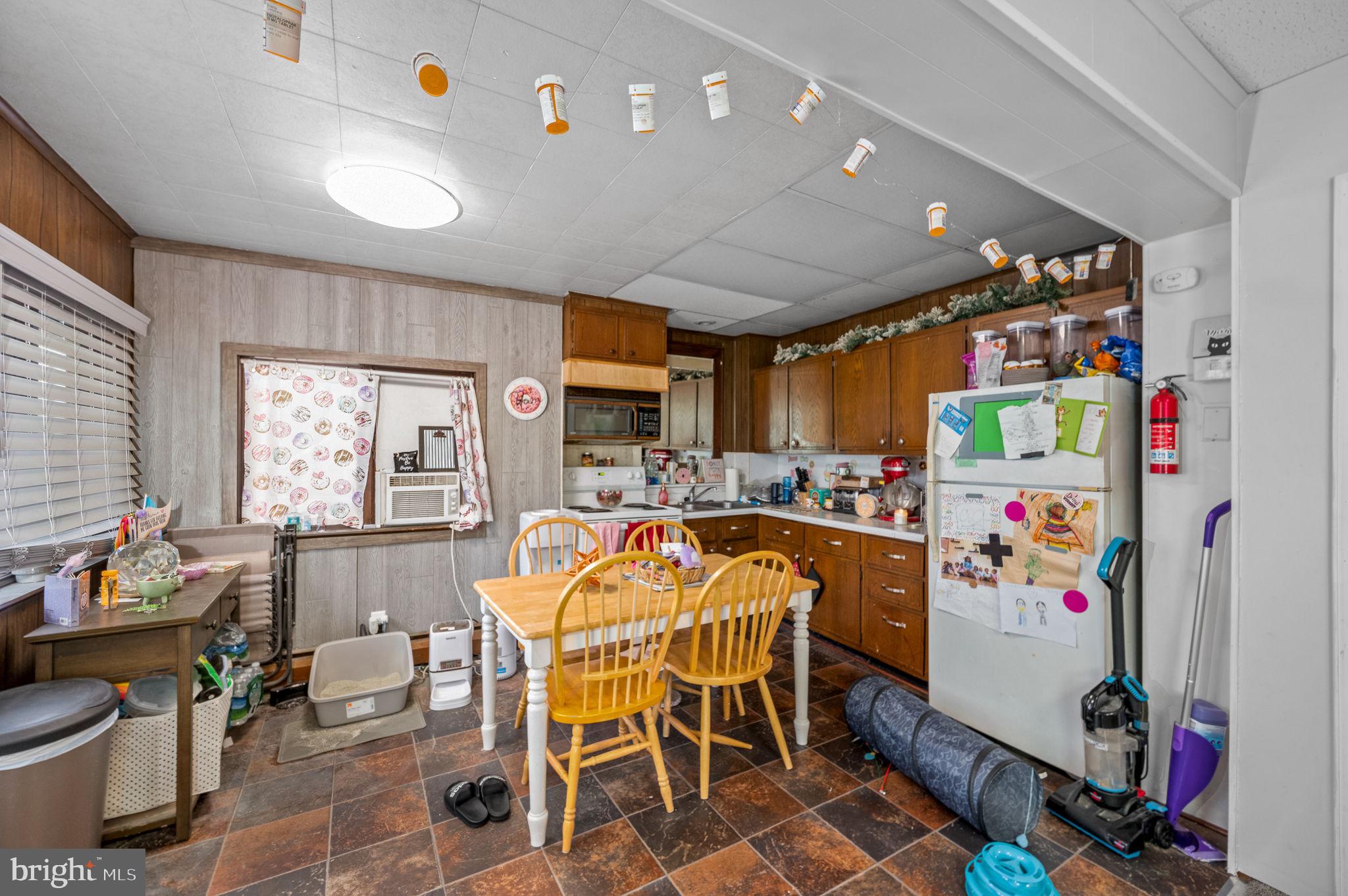 161 Clymer St