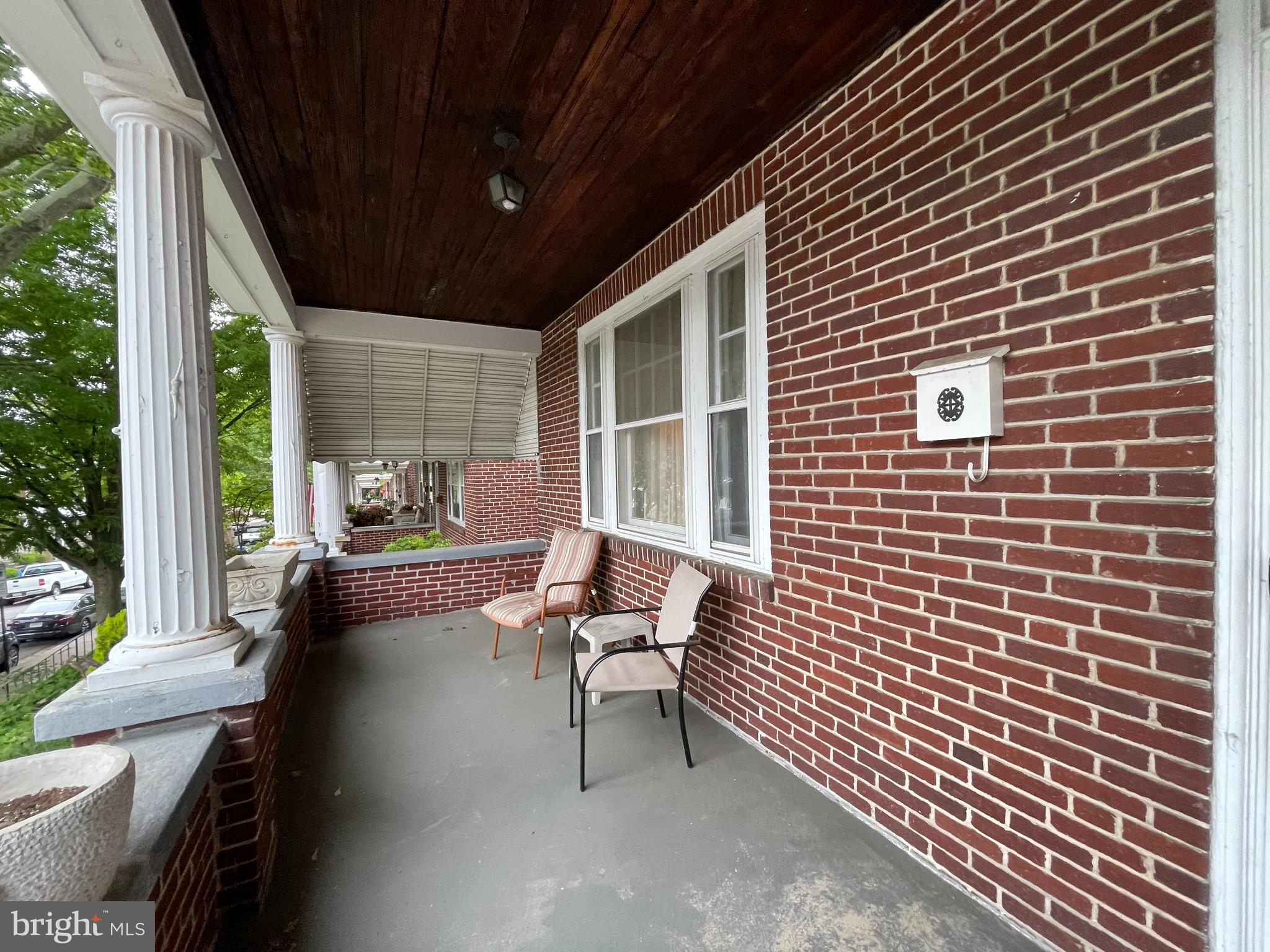 1311 Linden St
