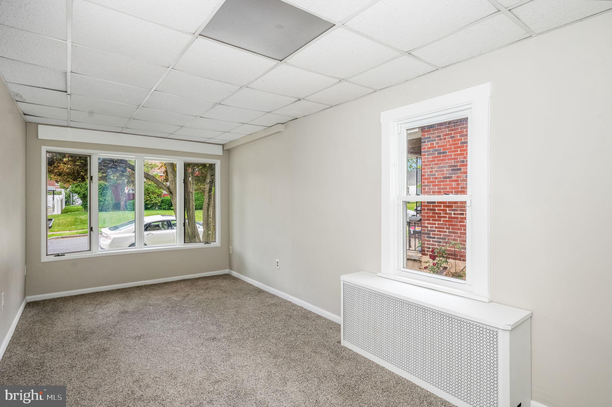 1416 Bleeker Ave