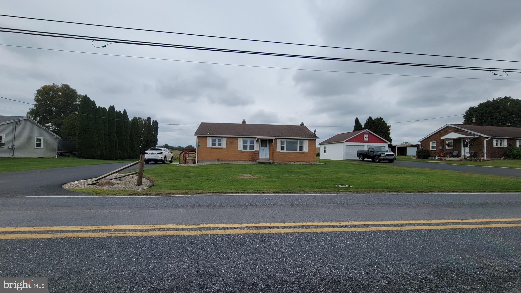928 Valley Rd