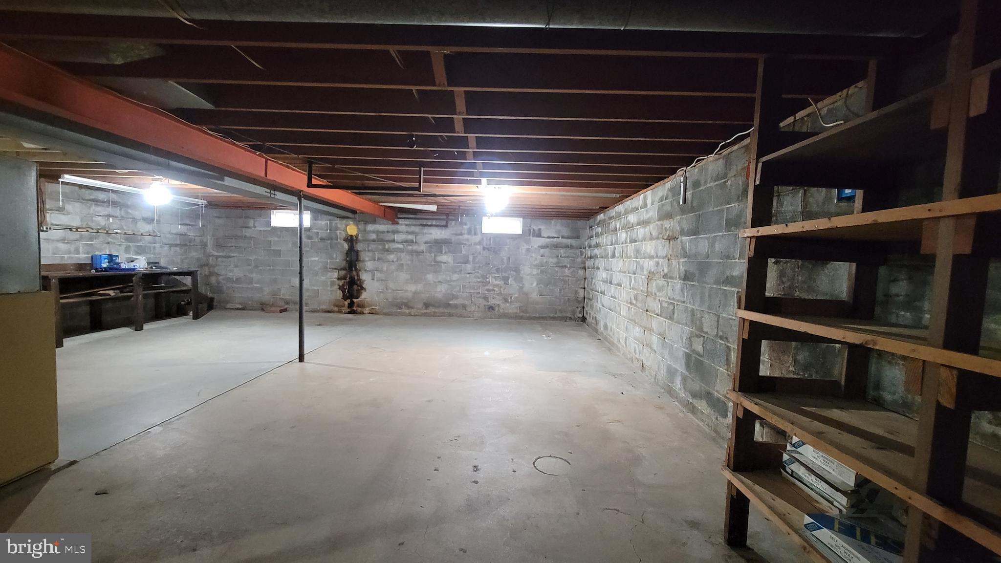 928 Valley Rd