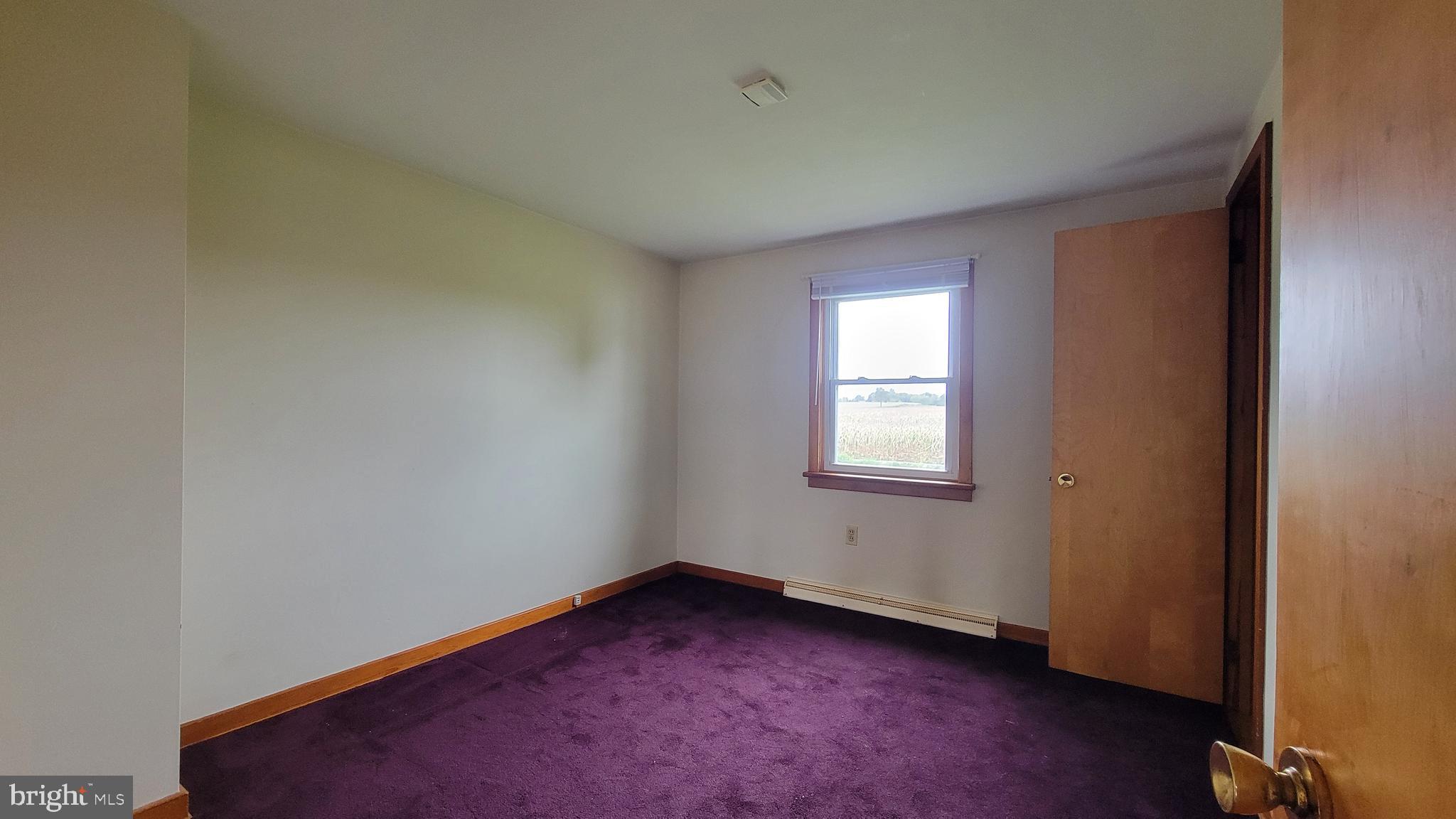 928 Valley Rd