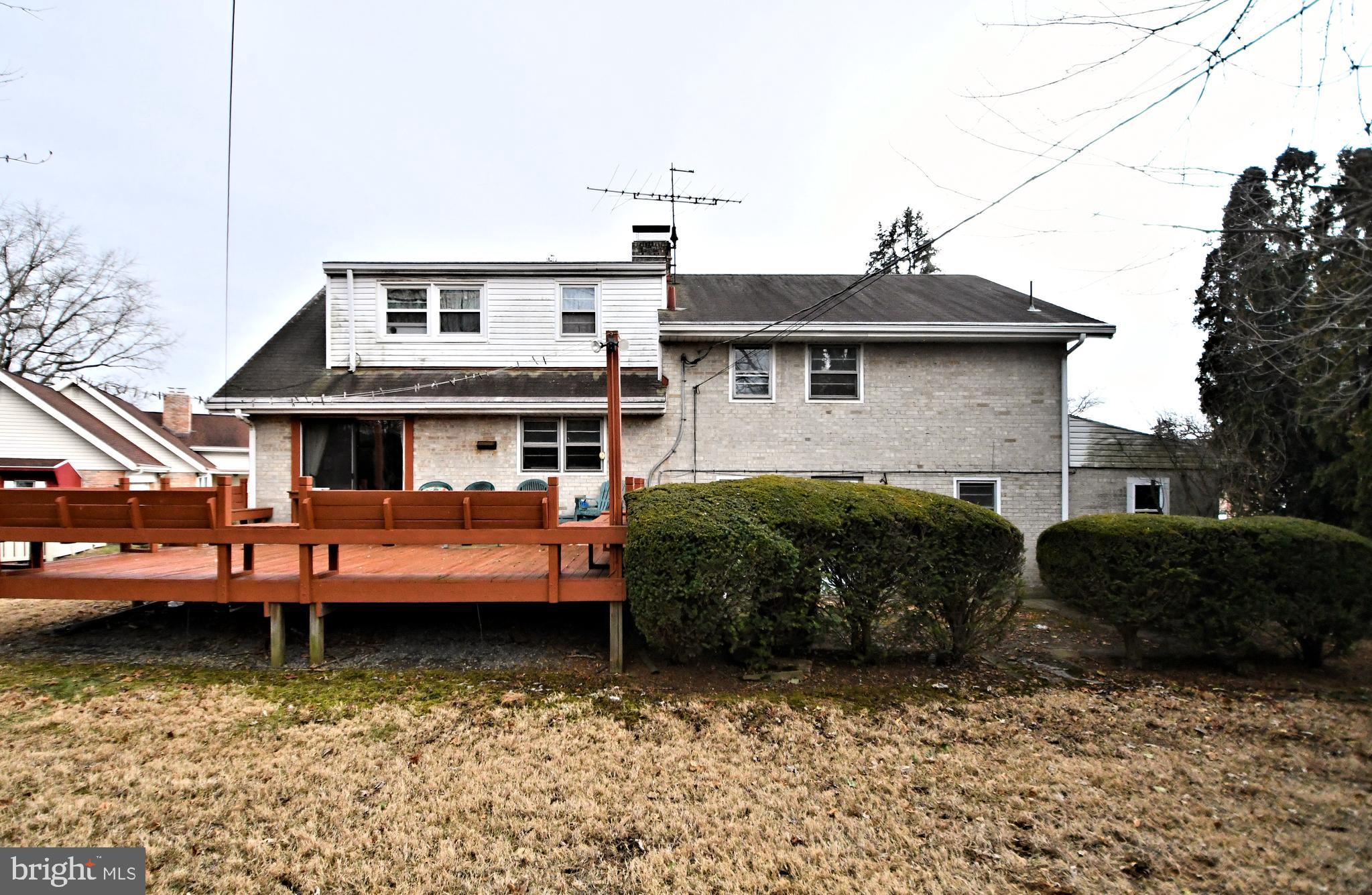 1111 Independence Ct