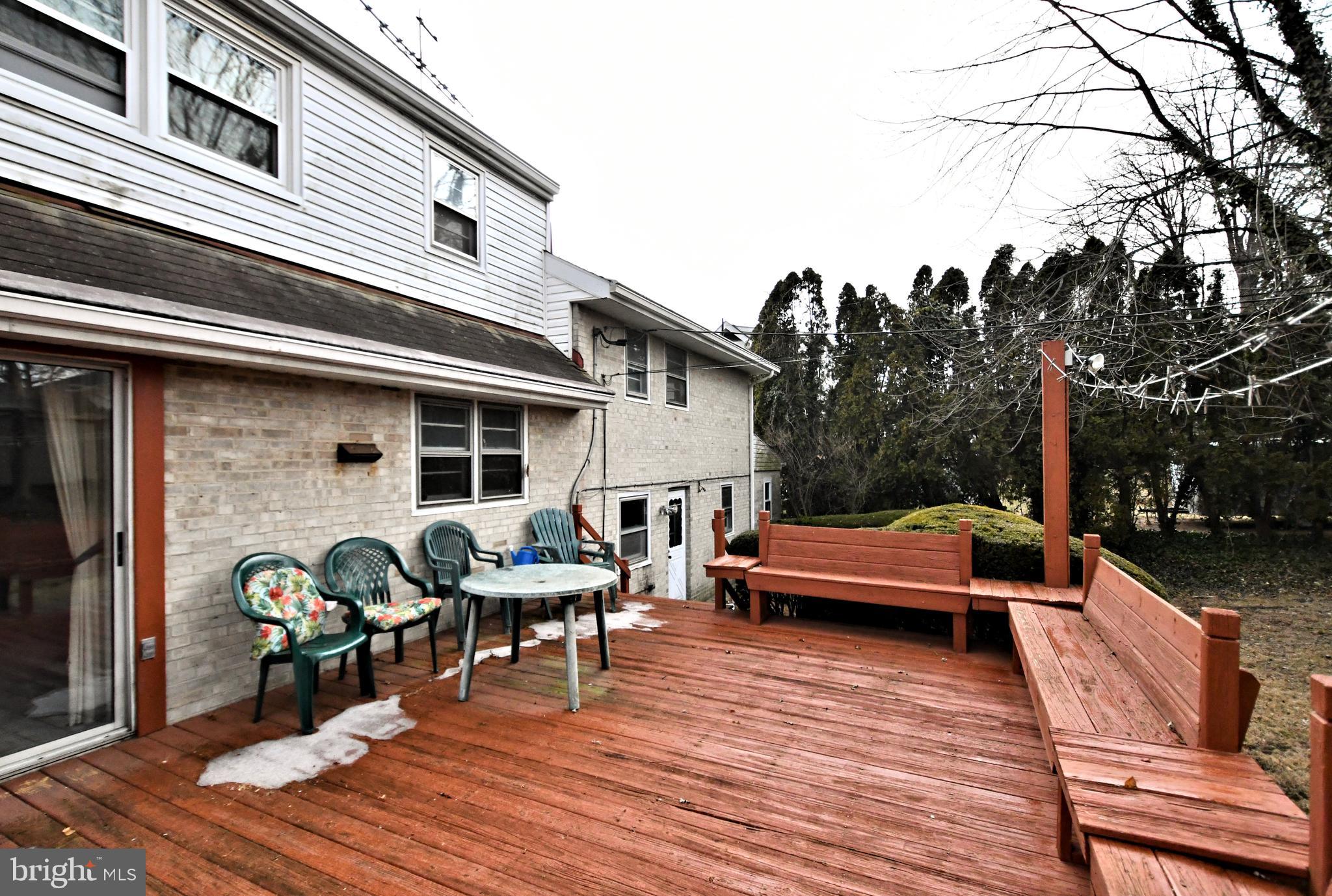 1111 Independence Ct