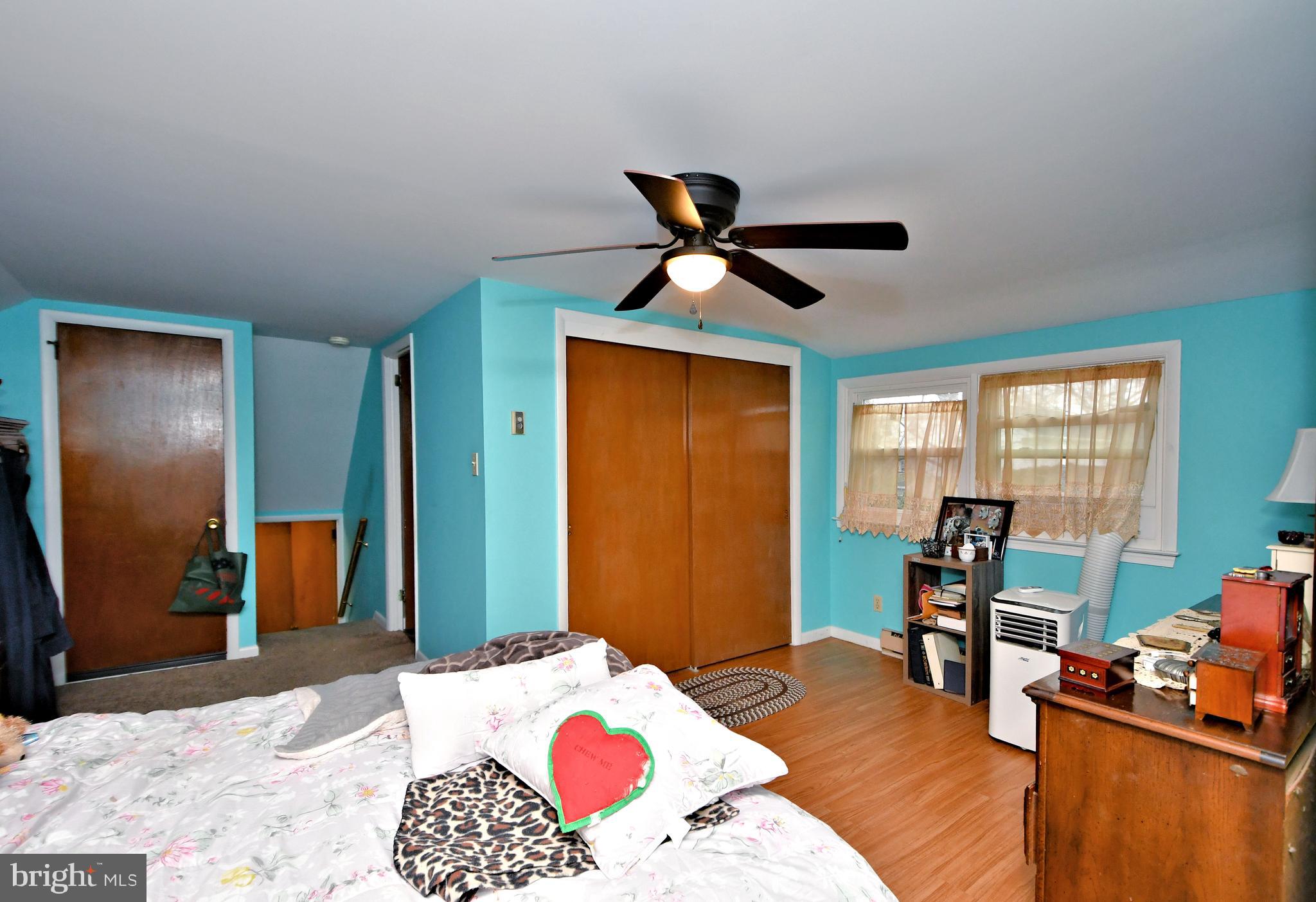 1111 Independence Ct