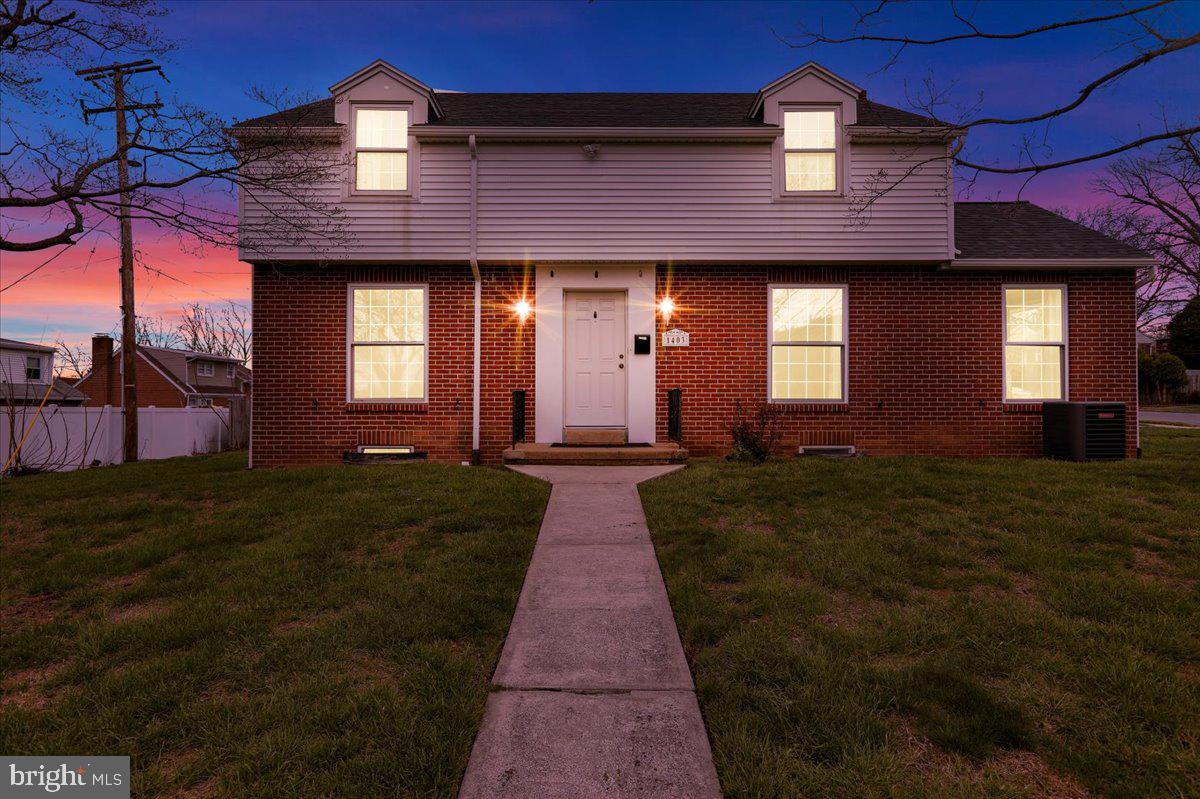 1403 COLLEGE AVENUE