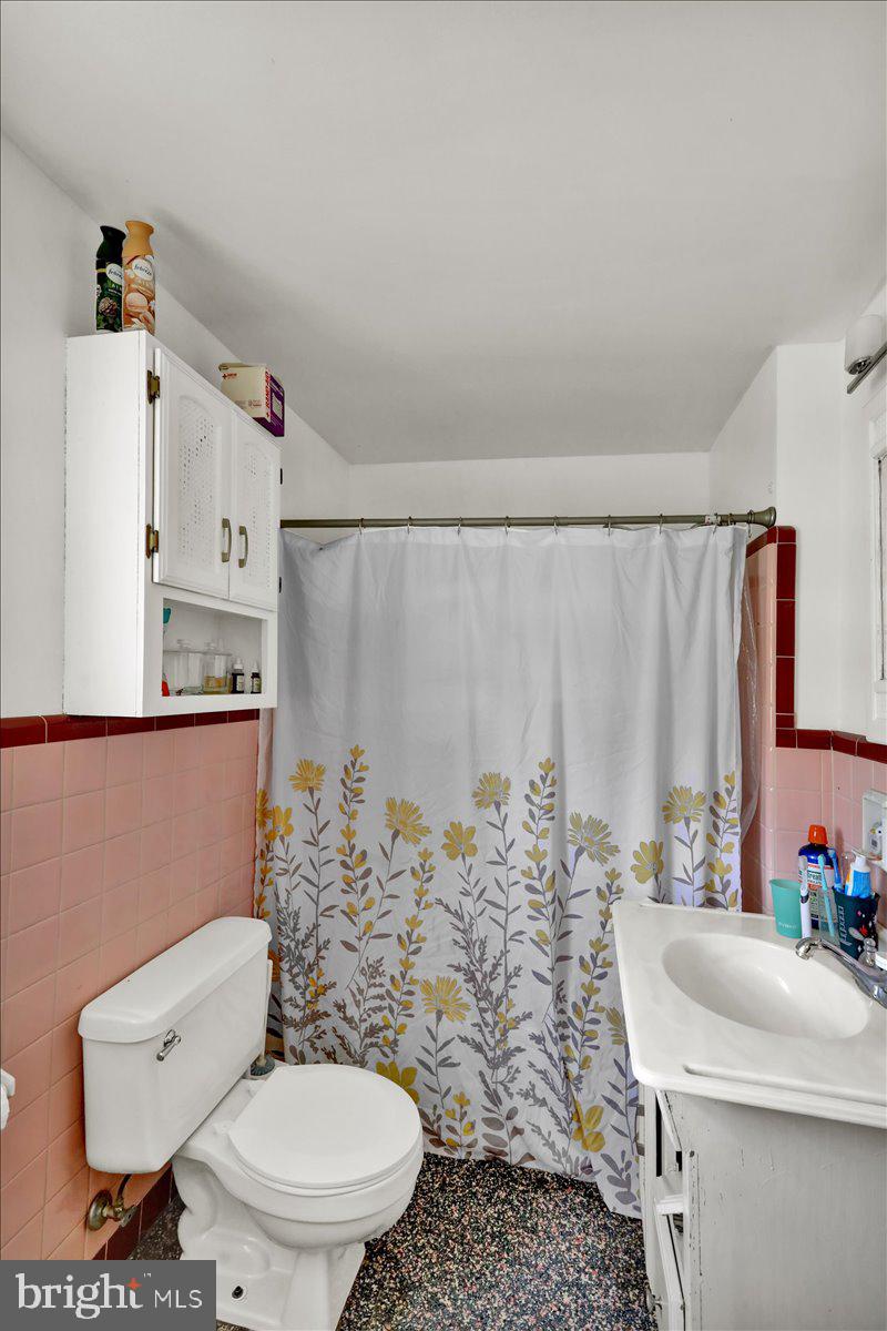 3403 STOUDTS FERRY BRIDGE ROAD