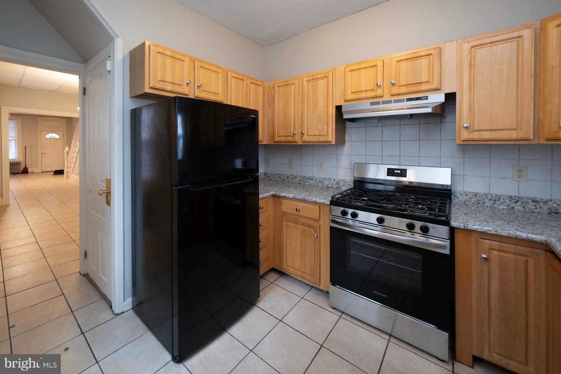 321 S 17TH STREET