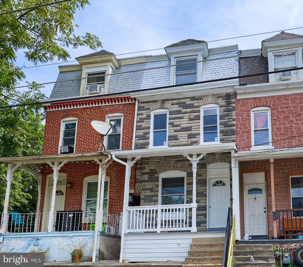 2155 ADAMS STREET