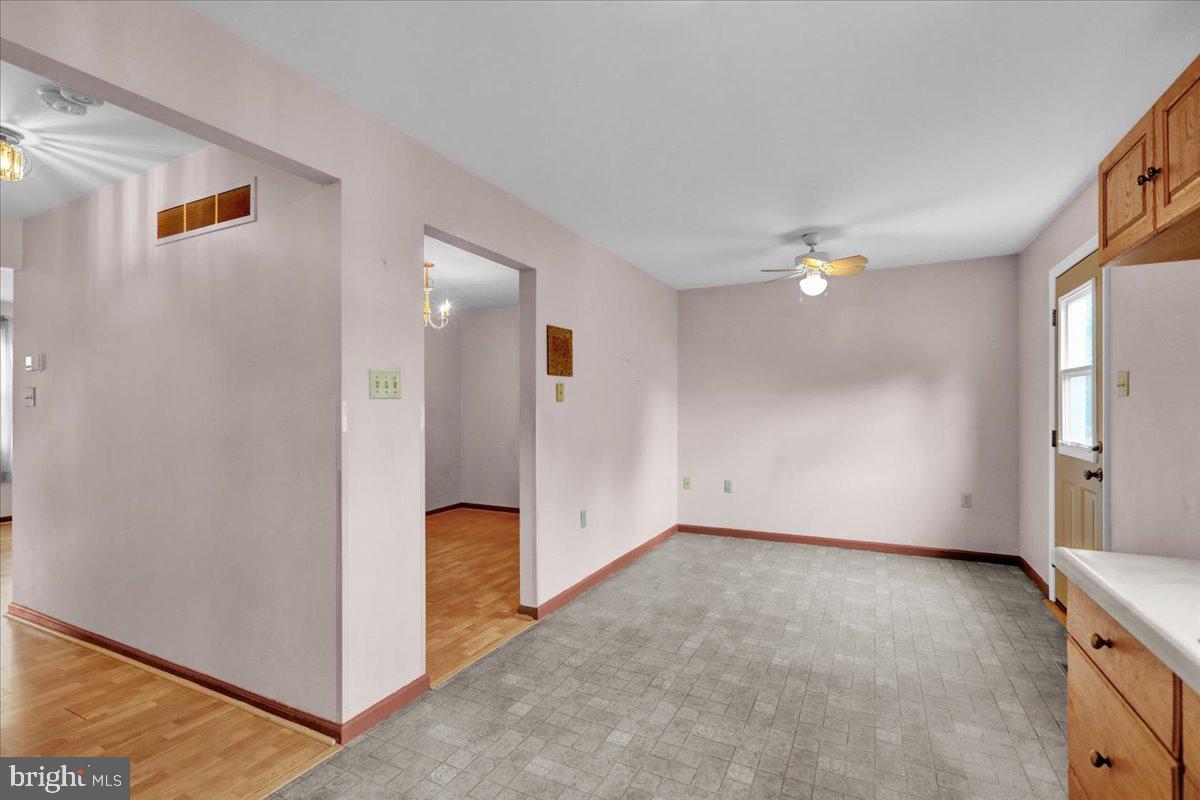 408 WHITE BIRCH LANE