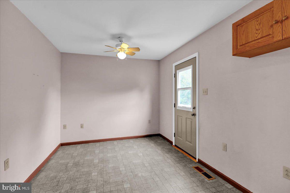 408 WHITE BIRCH LANE