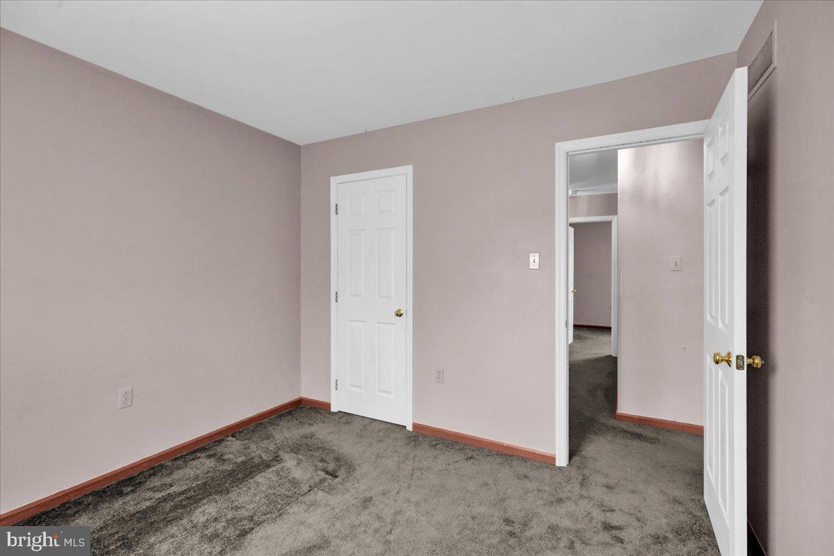 408 WHITE BIRCH LANE