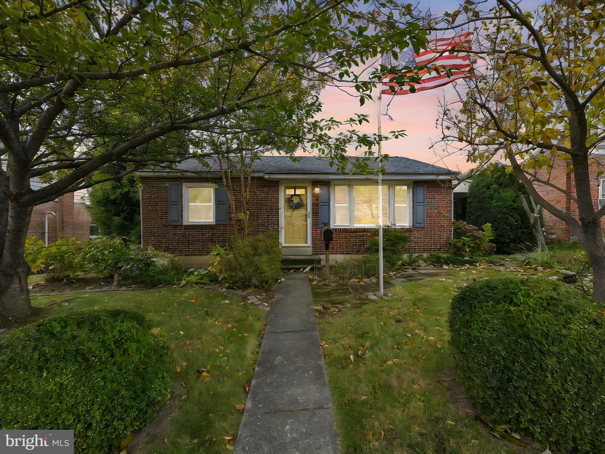 1609 FAYETTE AVENUE