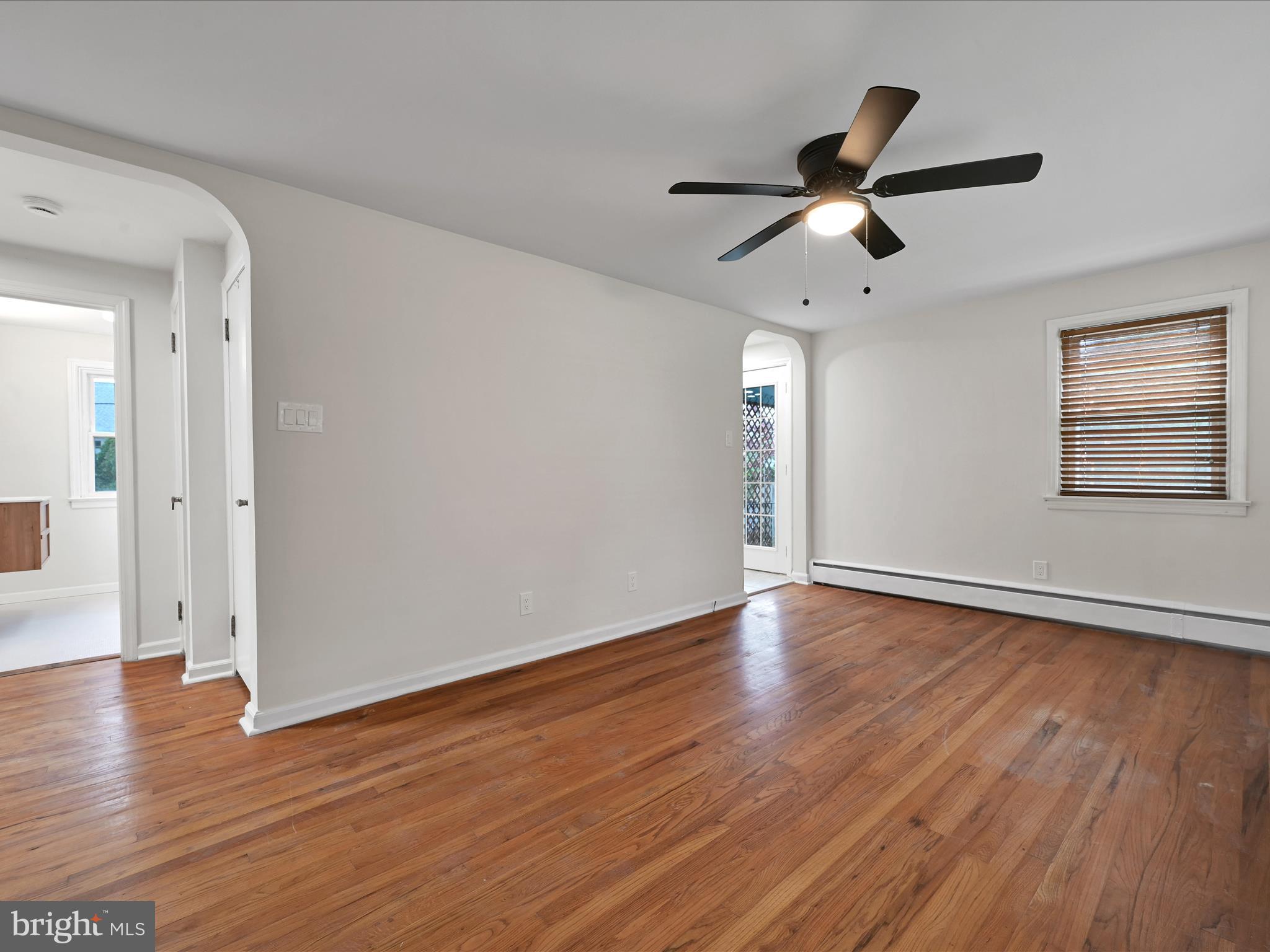 1609 FAYETTE AVENUE
