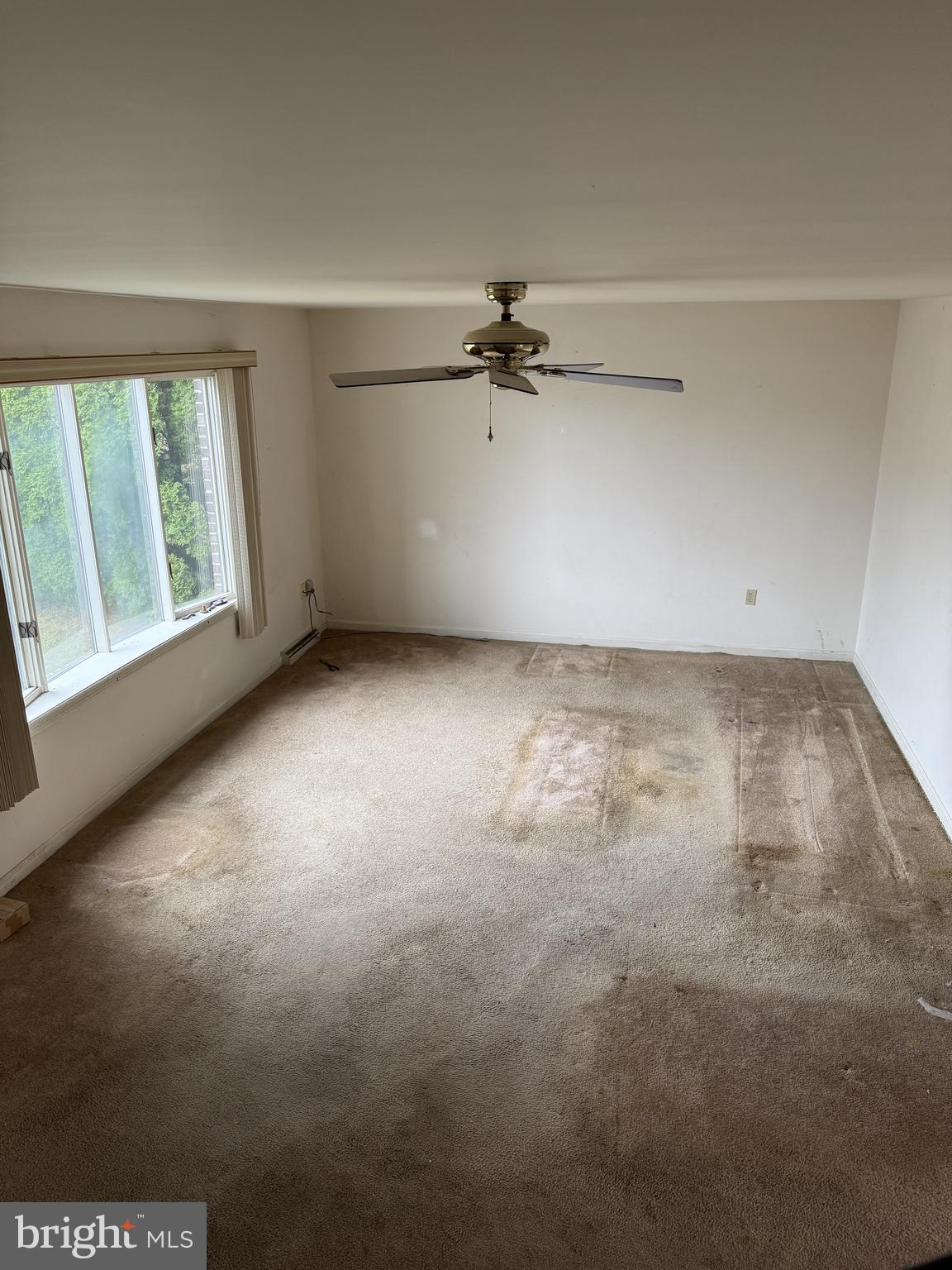 1750 GRAVEL HILL ROAD