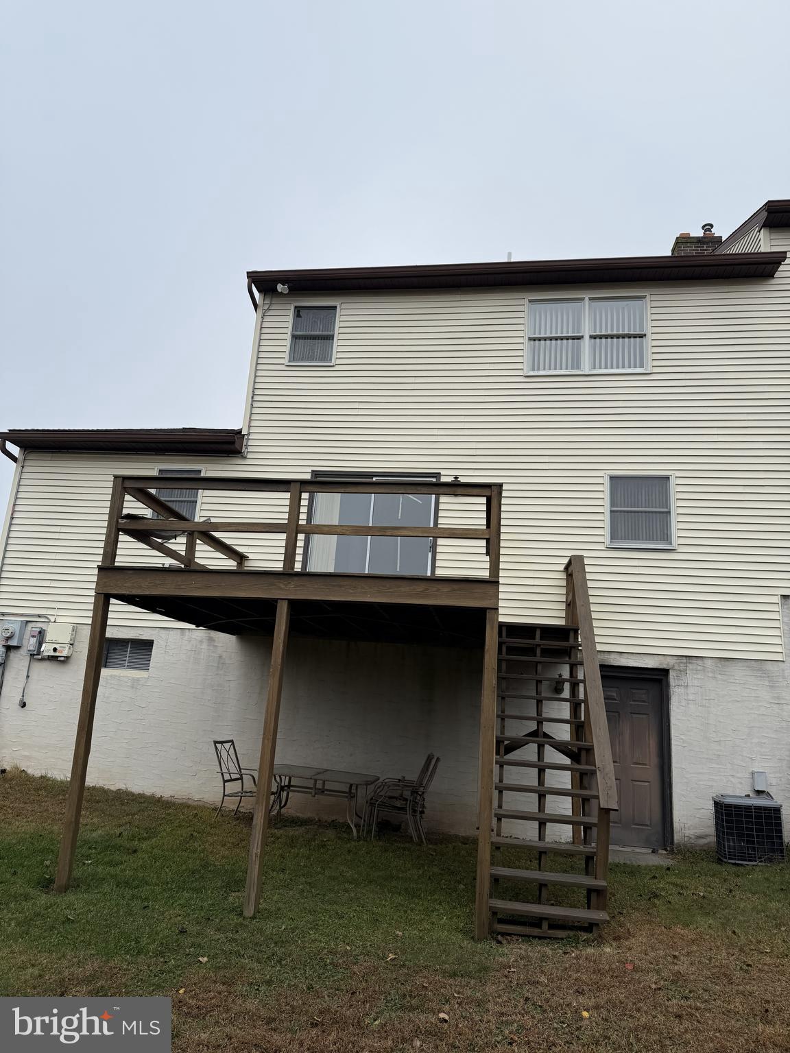 1750 GRAVEL HILL ROAD