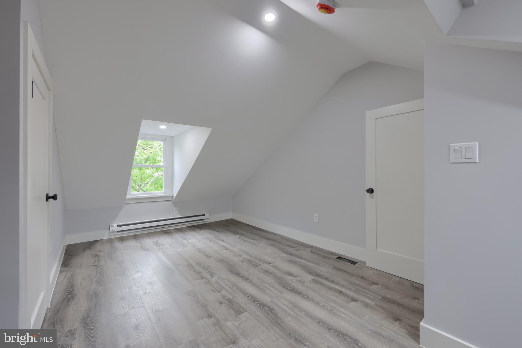42 N 11TH STREET