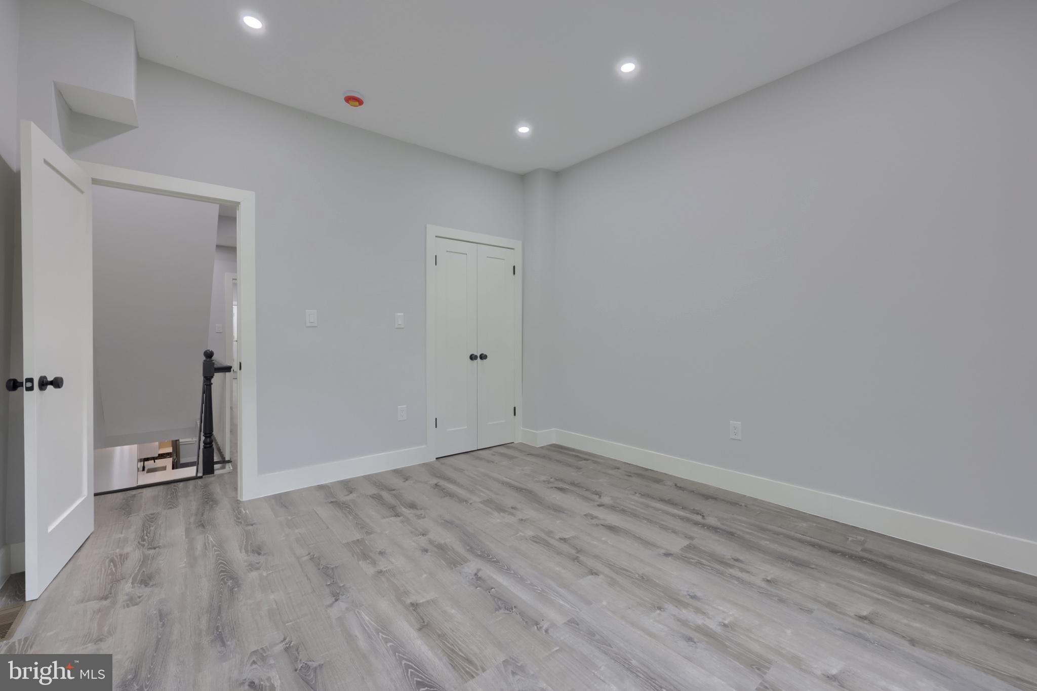 42 N 11TH STREET