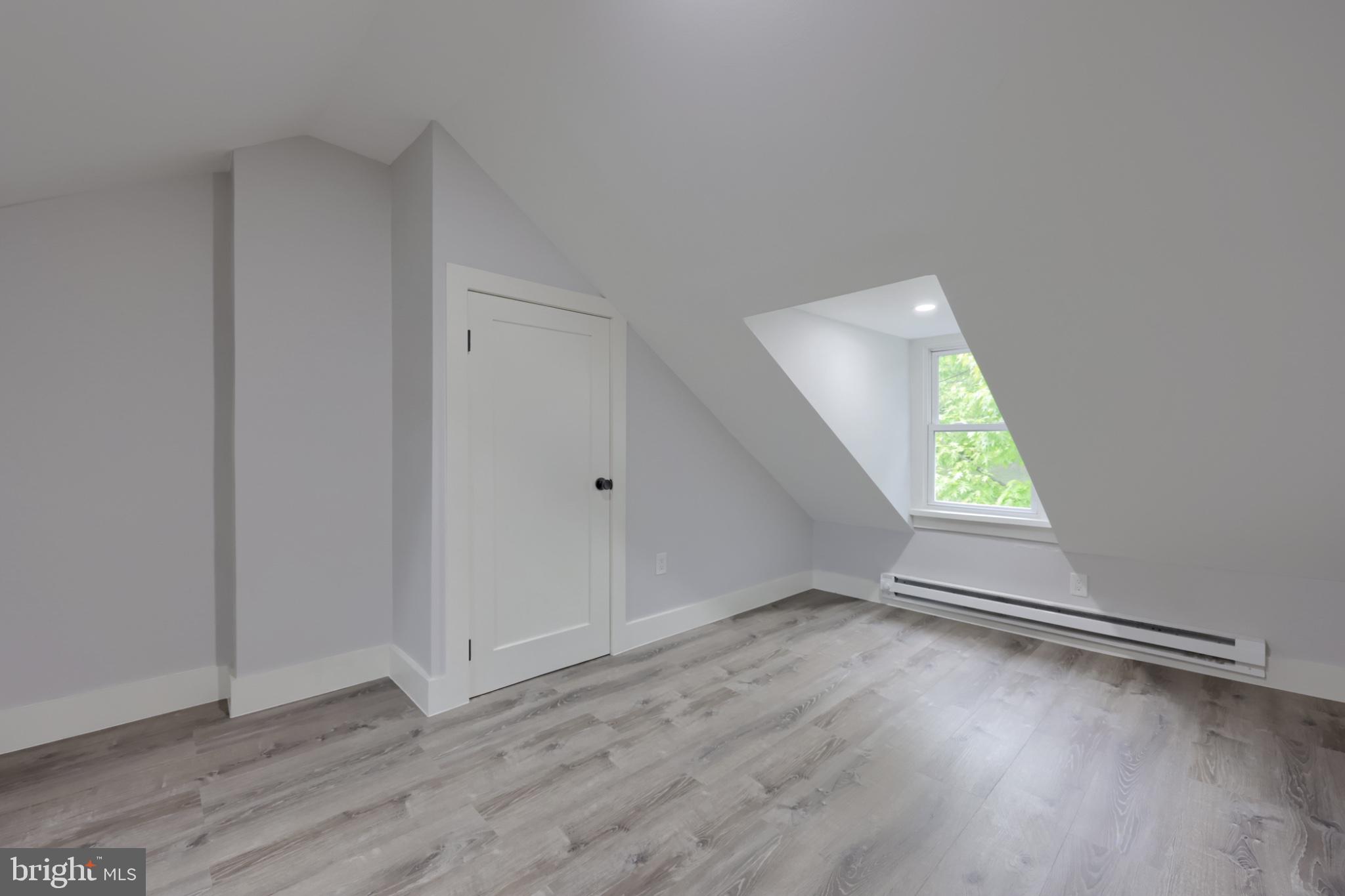 42 N 11TH STREET