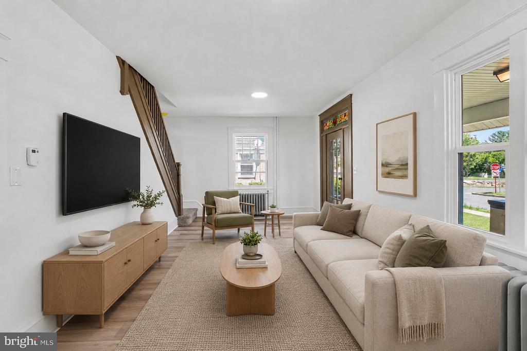 4 MYRTLE AVENUE