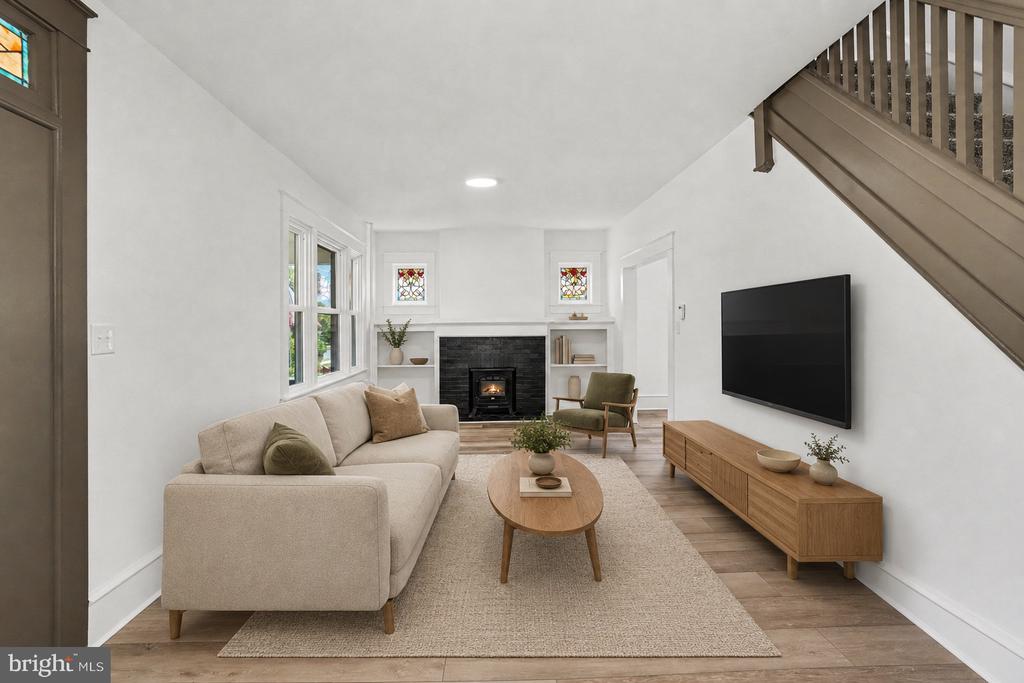 4 MYRTLE AVENUE