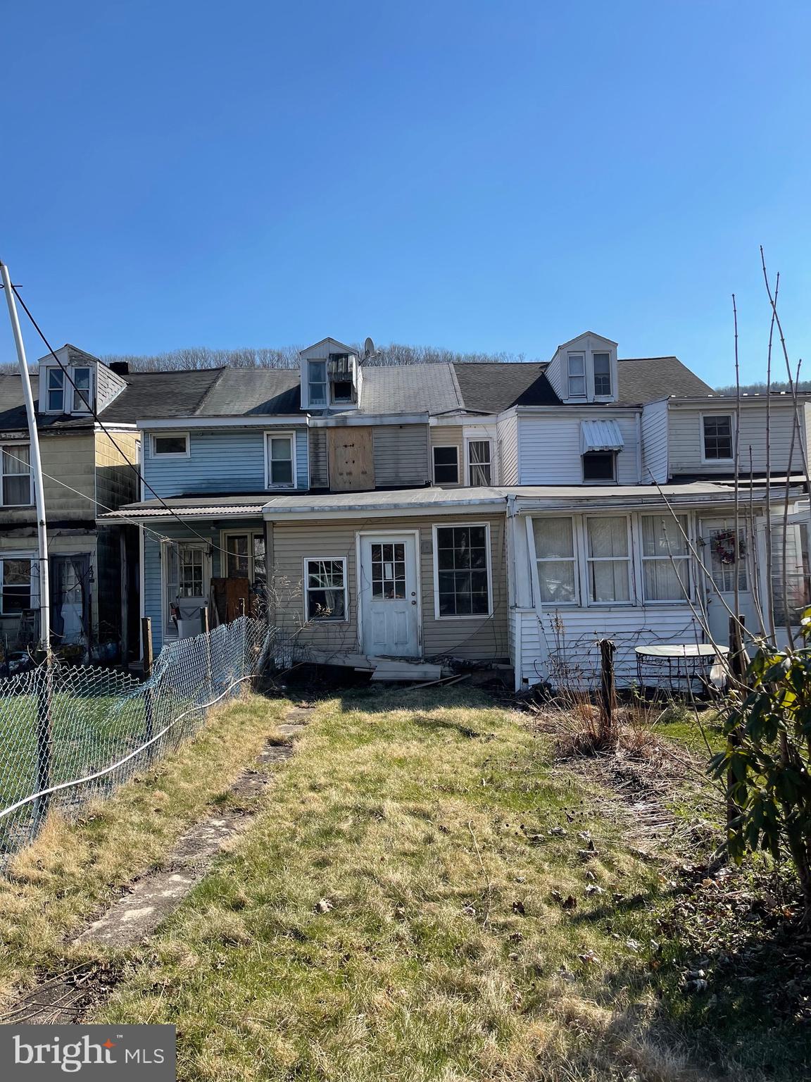 326 W MAIN STREET